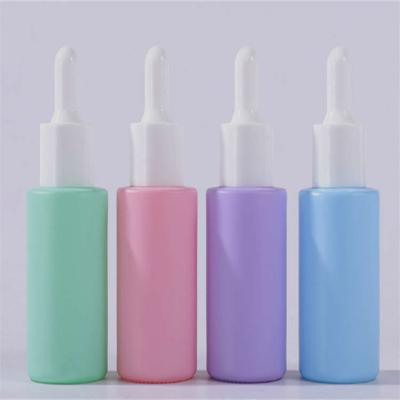 Chine Bouteille en verre cosmétique multifonctionnelle avec le compte-gouttes 20ml 30ml 50ml à la mode à vendre