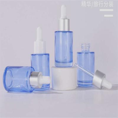Chine Bouteille en verre cosmétique multifonctionnelle avec le compte-gouttes 20ml 30ml 50ml à la mode à vendre