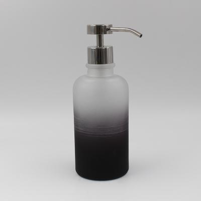 Chine Pissette en verre de main de Multiscene ISO9001, bouteille en verre de distributeur d'ODM avec la pompe à vendre