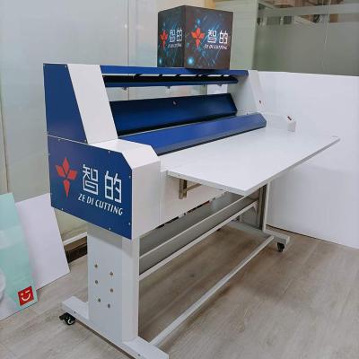 China Publicidad Equipo de máquinas de ranura de tablero KT para tablero de PVC de 5 mm de espesor para la industria de la publicidad de bodas en venta