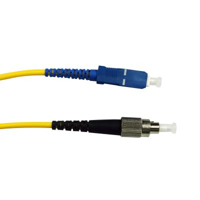 China SC UPC ao diâmetro simples de fibra ótica 3mm do único modo de cabo de remendo de FC UPC à venda