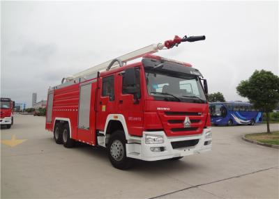 Chine Camion de pompiers de bateau-citerne du doseur 6% de mousse de camion de pompiers de tour d'eau de lampe de stroboscope à vendre