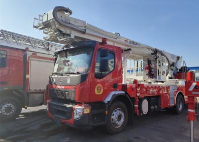 China 5818Kg Chassis Net Weight Aerial Ladder Fire Truck Double Row Cab 60m Spray Range for sale