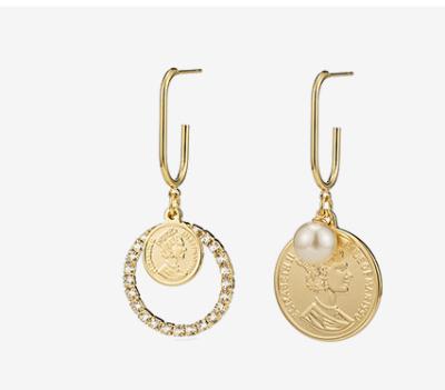 China 2021 new Baroque vintage gold coin earrings sterling silver French advanced asymmetrical exaggerated earrings for sale