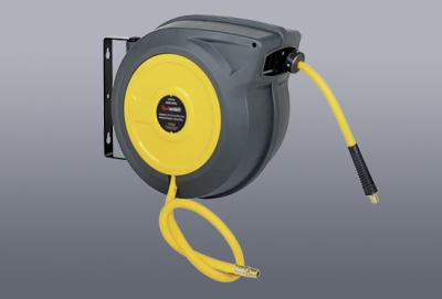 China Multifunction Spring Driven 20m Auto Hose Reel With Speed Control for sale