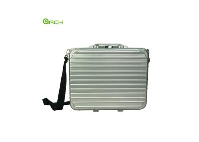 China Aluminum Briefcase Duffle Travel Luggage Bag for Business Users for sale