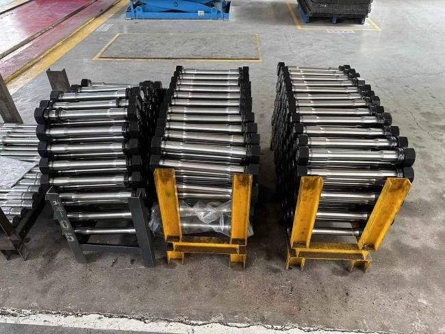Construction Excavator Hydraulic Hammer Parts Through Bolt HB20G HB30G HB40G 1