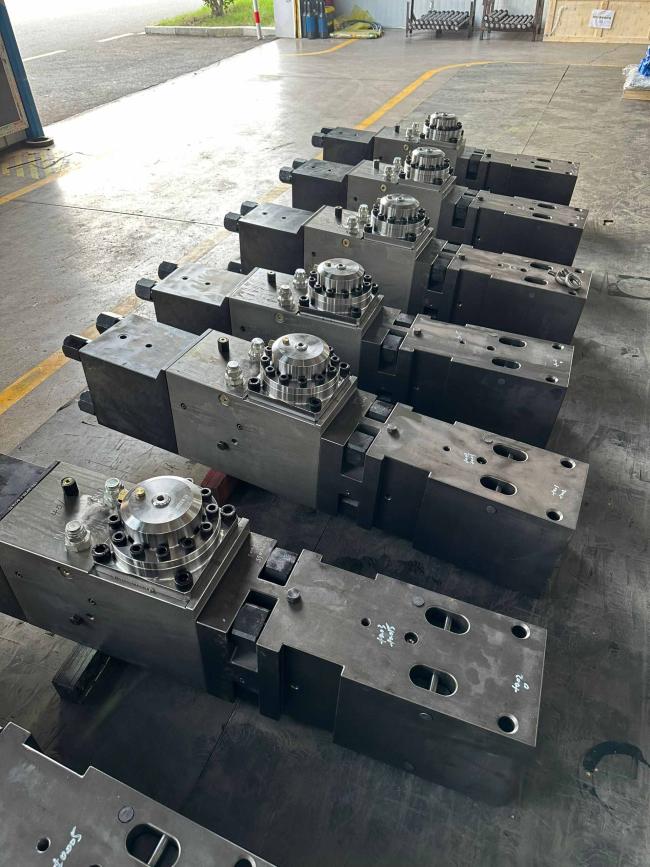 870 KGS Product Weight OEM ODM for Construction Main Body of Hydraulic Breaker GCB220 GCB320 GCB400 and Excavator Spare Parts 11