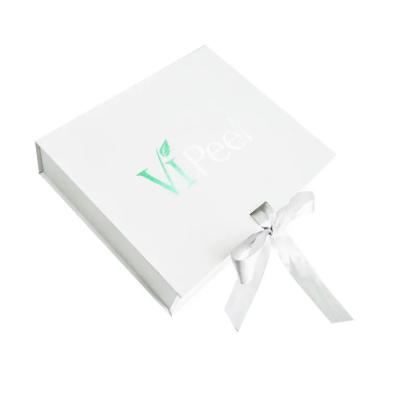 China Tipo de empacotamento de papel Logo Foldable Empty White Boxes da caixa do transporte da roupa à venda
