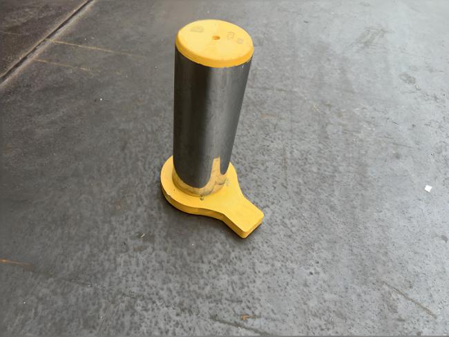 Close-up of PC120 Excavator Bucket Pin Specifications