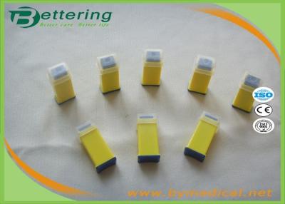 China 26G Finger Pricking Safety Blood Lancet / Sterile Disposable Lancet Single Use for sale
