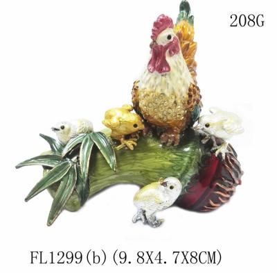 China Hot sale antique rooster cock animal shape metal hand painted decortive jewelry box for sale