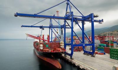 China Cabo resistente ao fogo para máquinas portuárias para aumentar a segurança e minimizar os riscos de incêndio à venda