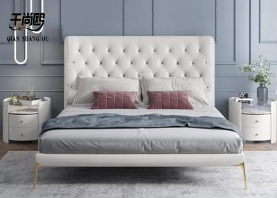 China Classic Buckle Shape Linen Upholstered Bed with Metal Bed Legs for sale
