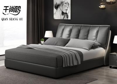 Chine Le tissu de luxe a tapissé des lits que l'oreiller de cuir a tapissé le roi de lit de plate-forme à vendre