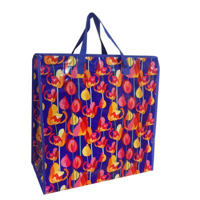 China Smooth Surface PP Woven Shopping Bag with Customized Surface and Customized Printing Side for sale