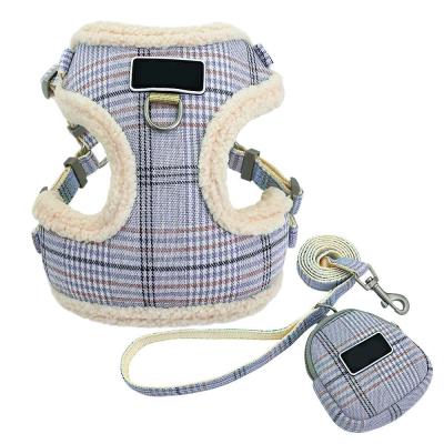 China Soft Cat Harness Collar / Cosy Dog Vest Harness And Leash Set With Cute Bags for sale