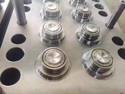 China Máquina auto/24 cavidades del moldeo a presión del casquillo del aceite con la máquina del sistema hydráulico agrandado/del moldeo a presión en venta