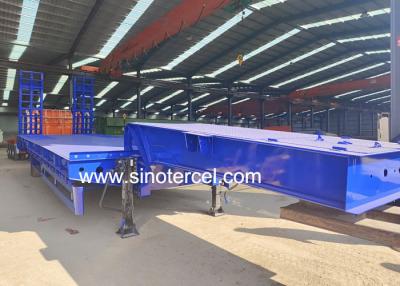 China Blue 40 Ft Semi Low Bed Trailer 30-100t Load Hydraulic Adjusting for sale