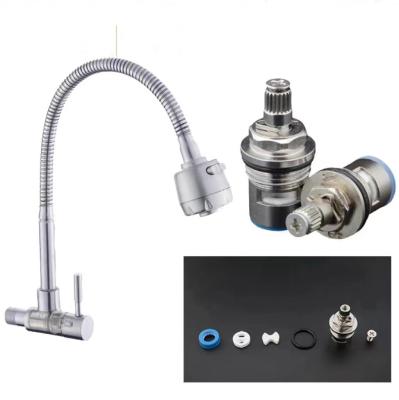 China Pull Out Sprayer Kitchen Faucet Tap SUS304 Stainless Steel Bathroom Faucet ODM for sale