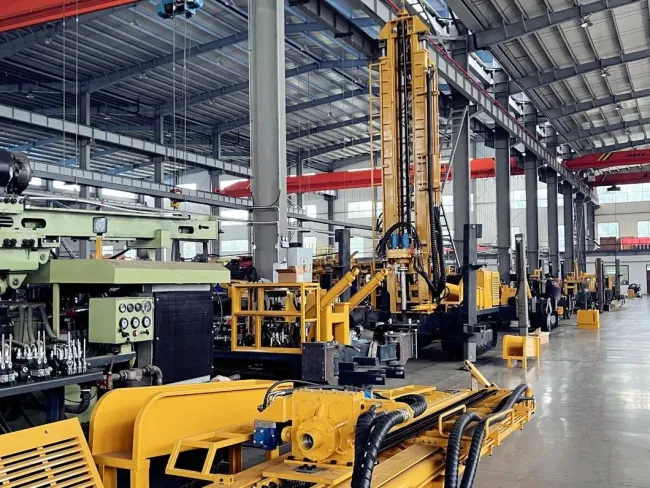 132kw Engine Rotary Drilling Rig 600m Depth Crawler Mounted Water Well Drilling Rig for Sale