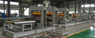 China Cadena de producción automática de la puerta del refrigerador, sistemas de fabricación automatizados en venta