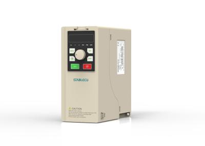 Chine Inverseur variable de fréquence de la puissance faible 1.5KW, convertisseur de fréquence IP20 triphasé à vendre