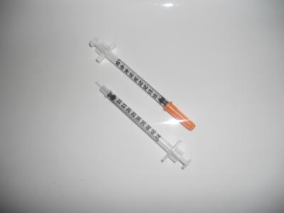 China 29 Gauge 1cc Disposable Injection Insulin Syringe EO Gas With 8mm Needle Length for sale