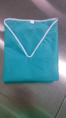 中国 非編まれる使い捨て可能なSMSは病院の病院のためのスーツを医学ごしごし洗います短い袖口が付いているスーツをごしごし洗います 販売のため