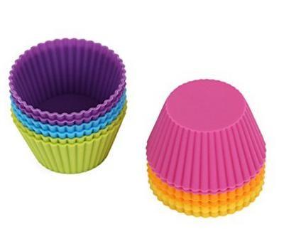 China Food grade small round Cupcake Paper Baking Cup Cup Liners , Assorted Cake Wrappers, 300 Count for sale