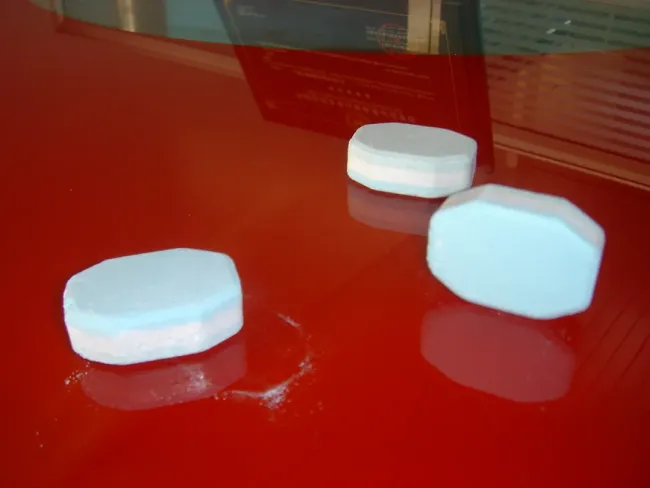 Finished tablets from ZP25 press