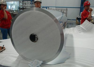 中国 自動コンデンサーのひれのこんにちは-引張強さのためのろう付けのアルミ ホイル ロール 販売のため