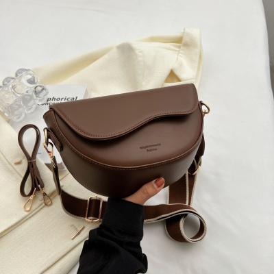 FASHION PREMIUM NICHE BAG NEW ONE-SHOULDER UNDERARM RETRO ALL-IN-ONE SADDLE BAG