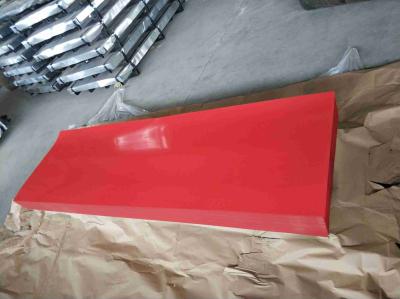 Chine A pré peint 17mm la toiture ondulée que rouge couvre des feuilles de fer galvanisé à vendre