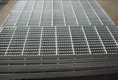 China Hot Dipped 2mm Galvanized Steel Grating Drainage Channel 700mm for sale