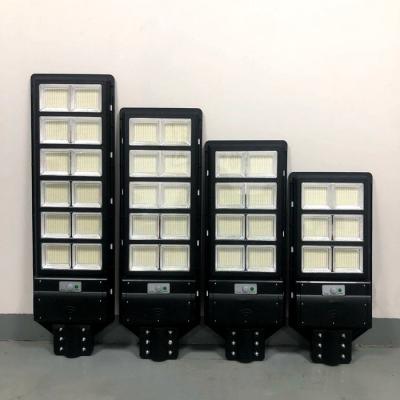 China Automated Solar LED Street Light MPPT Controller Mono Solar Panel 150lm/W Luminous Flux for sale