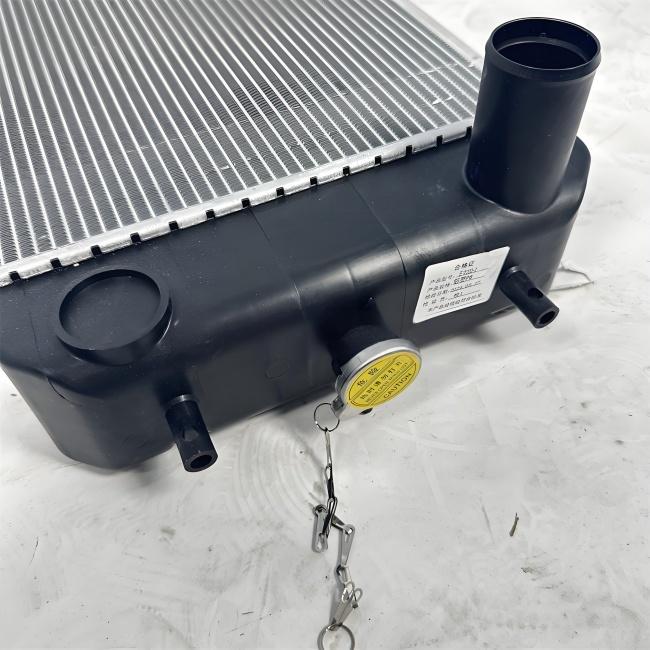 ZAX200-3 Excavator Radiator detailed components