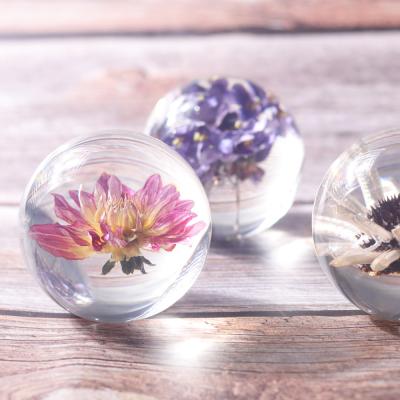 China Fashion Crystal Ball Paperweight , Resin Dandelion Paperweight for sale