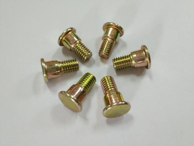 Carbon Steel Stainless Steel Rivet Zinc Plated Yellow - Manufacturing precision and surface texture