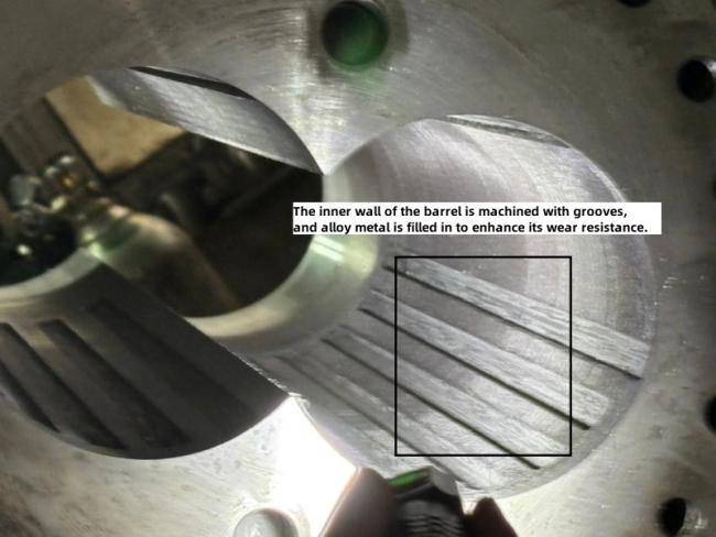 Production process of twin screw barrels