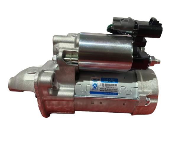 12V 1.7KW 13T Automotive Alternator side view