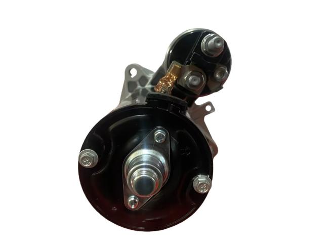 The 12V 2KW 10T Automotive Starter Is Applicable to the Jeep Grand Cherokee 3.0T OEM 68080460AA 0001109403 0001172629.