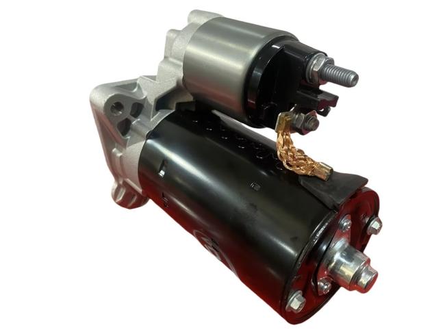 The 12V 2KW 10T Automotive Starter Is Applicable to the Jeep Grand Cherokee 3.0T OEM 68080460AA 0001109403 0001172629.