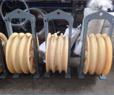 China SHSQN660 large diameter stringing block with three wheels nylon wheel transmission parts pulleys for sale