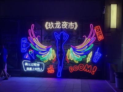 Chine Enseignes au néon faits sur commande décoratifs pour la diverse couleur de partie/salon à vendre