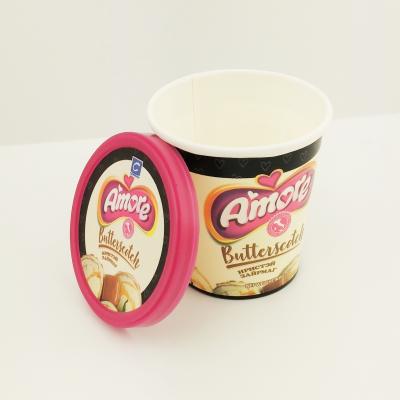 Chine 6 oz 175 ml de tasses de yaourt surgelé en papier, couvercle plat, tasses de glace sur mesure avec cuillère. à vendre