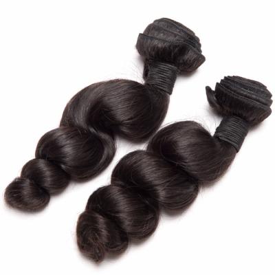 中国 緩い波の巻き毛の人間の毛髪の織り方は厚く完全な端との絹の柔らかさを束ねます 販売のため