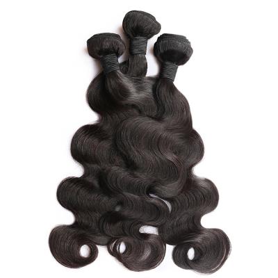 China Natural Black Peruvian Body Wave Hair Bundles No Shedding Wet And Wavy Extensions for sale