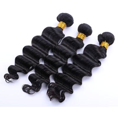 China Unprocessed Peruvian Virgin Hair Deep Wave Peruvian Curly Hair Extensions No Chemical for sale