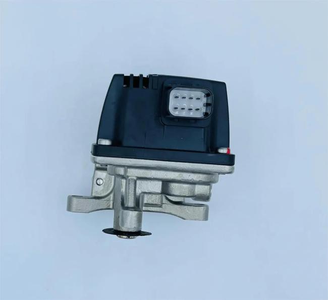 Close-up view of DNOX Dosing Module components
